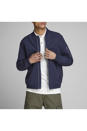 Блузон короткий с воротником-стойкой JJedesert, демисезонная модель Jack&Jones 69291