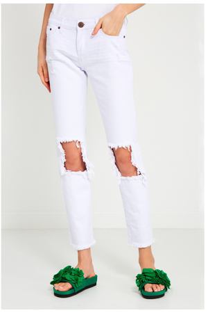 Белые джинсы с потертостями One Teaspoon 109270170