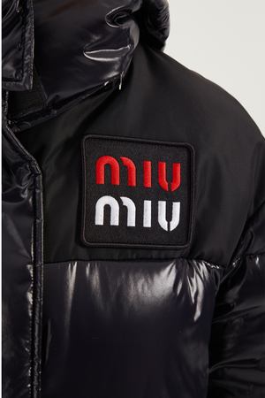 Черная стеганая куртка с логотипом Miu Miu 37599066 купить с доставкой