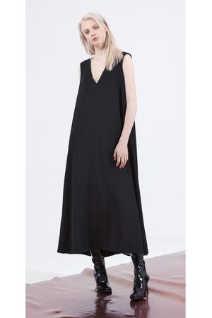 Платье Alisa Kuzembaeva Черное платье с V-образным вырезом купить с доставкой
