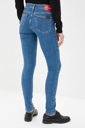 Джинсы Calvin Klein Jeans Calvin Klein Jeans J20J208321 купить с доставкой