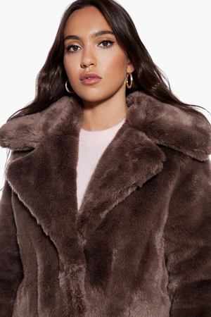 Шуба Ivyrevel Ivyrevel SHELBY JACKET