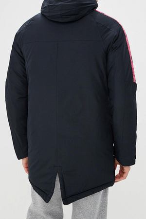 Куртка утепленная Nike Nike 920154-010 купить с доставкой