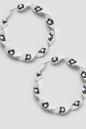 Серебристые большие серьги-кольца с перекрученным дизайном Monki Monki 129537 купить с доставкой