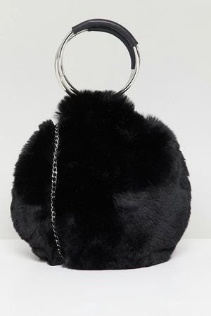 Круглая сумка из искусственного меха New Look - Черный New Look 97575
